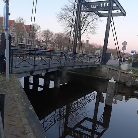 Lekkerwegbijleeuwen, 1 Minuut Naar Hartje Centrum สเนก ภายนอก รูปภาพ